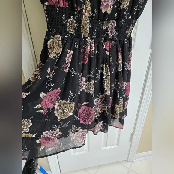 Torrid size 2 Floral Black Dress - Picture 2 of 6